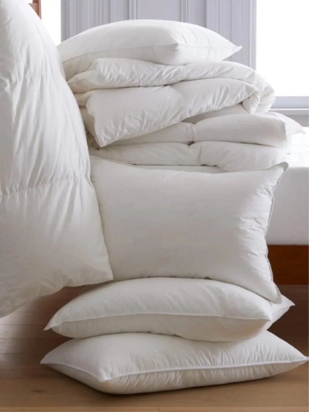 NWOT Quince King Luxe Goose Down Pillow Firm/Extra Firm White Premium Down